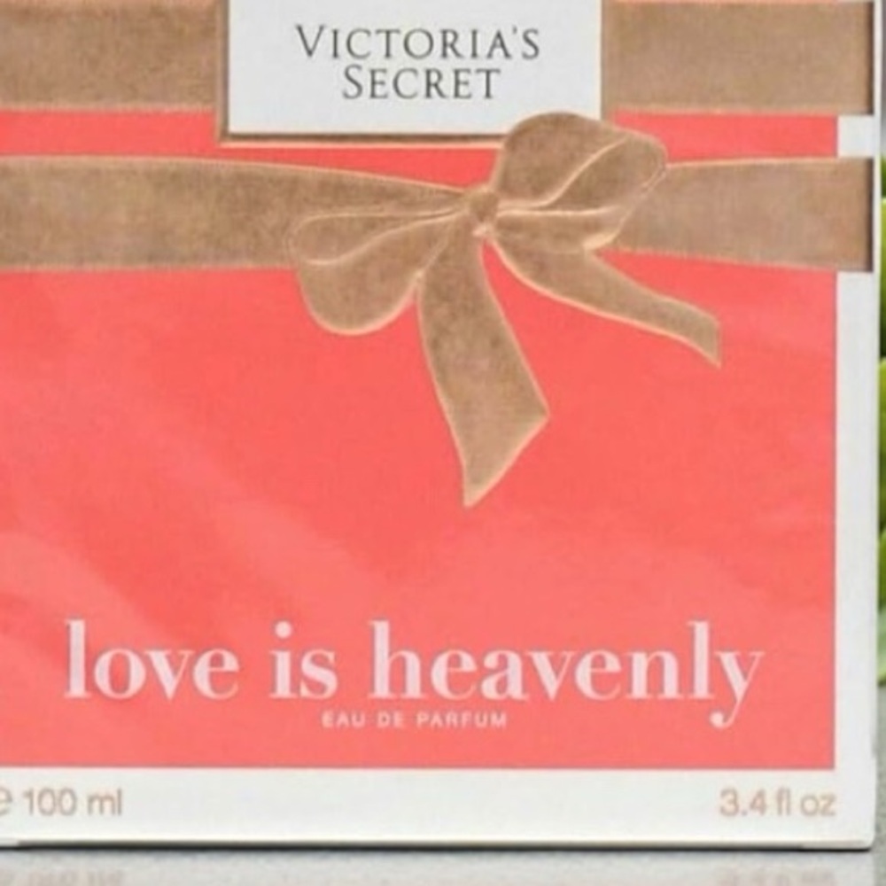 NWT Victoria's Secret Love is Heavenly - White and Pink - Picture 5 of 5